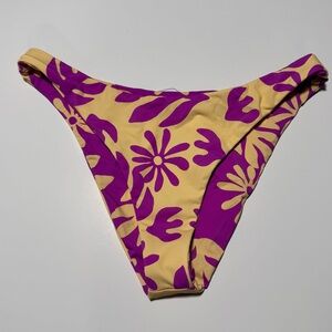 Billabong Women's Deep Sea Daisy Hike Bikini Bottom purple yellow REVERSIBLE
